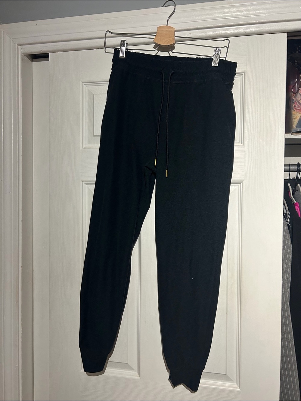 Beyond Yoga Black Womens Jogger Sweatpants with Drawstring